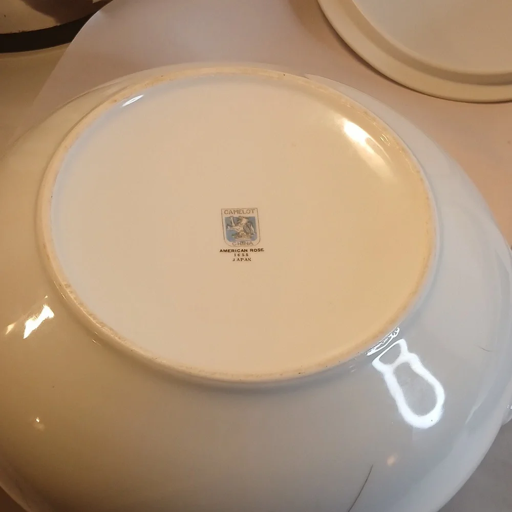 Camelot China American Rose 1655 Covered Vegetable Bowl